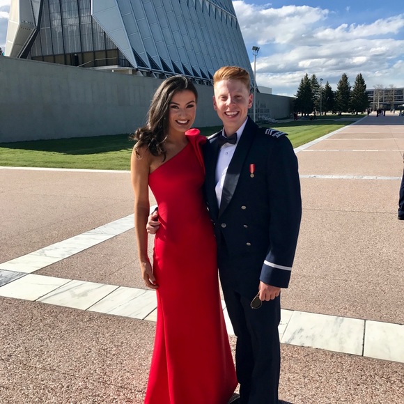 Aqua | Dresses | Bloomingdales Red One Shoulder Gown | Poshmark